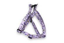 Load image into Gallery viewer, Purple lavender step in dog harness
